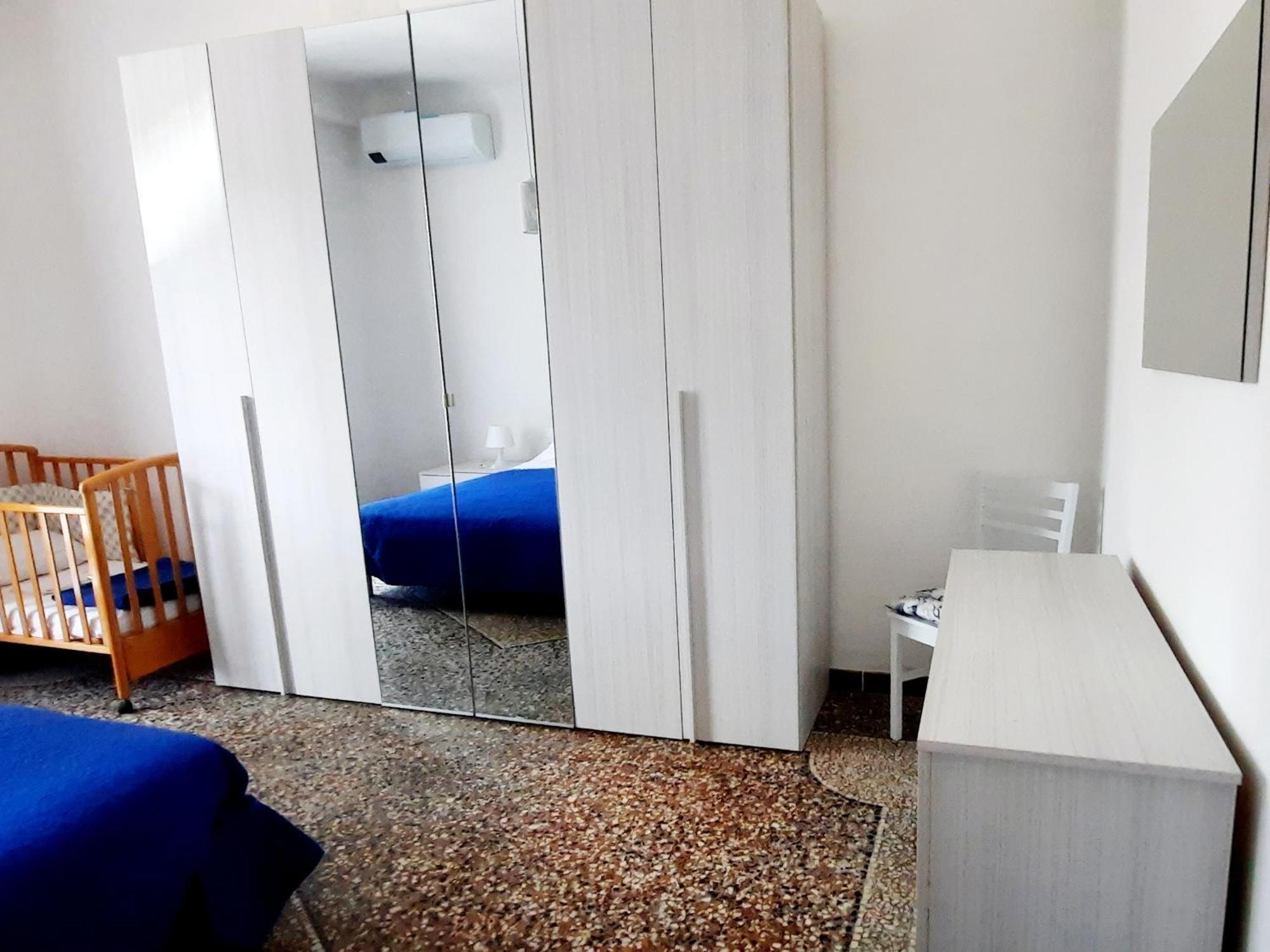 Apartment Ferry House Two La Spezia